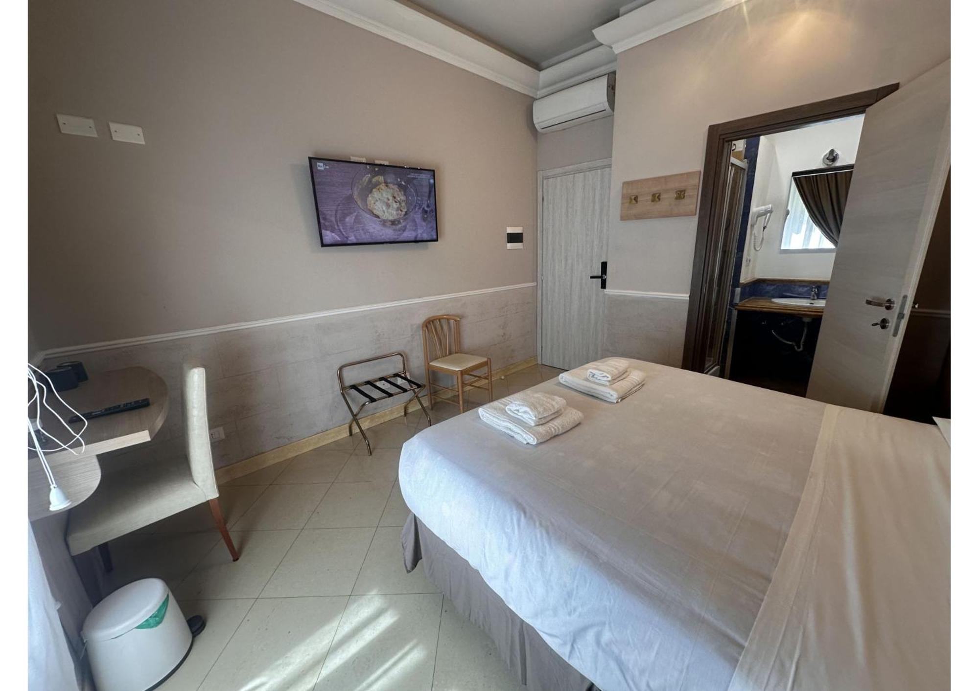 Spqr Suite Guest House Roma Ngoại thất bức ảnh